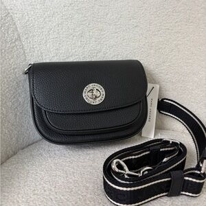 Marc Jacobs Black Leather Crossbody Bag